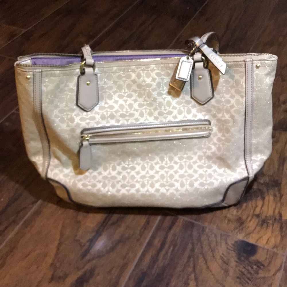 Coach 26414 Poppy Metallic Beige Gold Vintage Bag